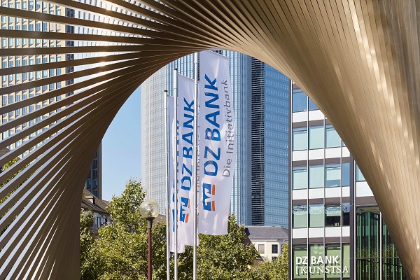 Dz Bank lancia programma pilota di trading